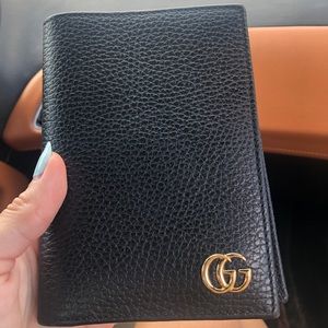 Authentic Gucci Black Leather Wallet
